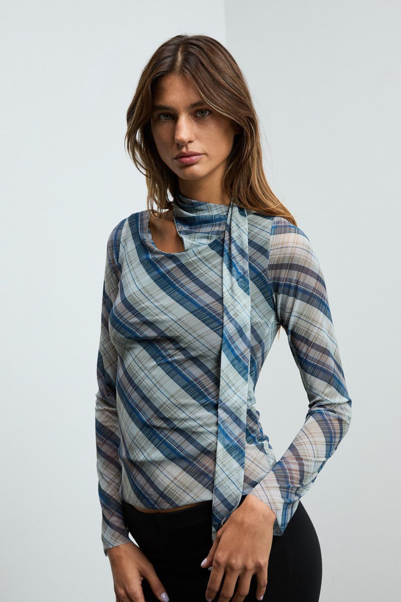 GRIMELANGE Plaid Choker Cut-Out Blouse 4