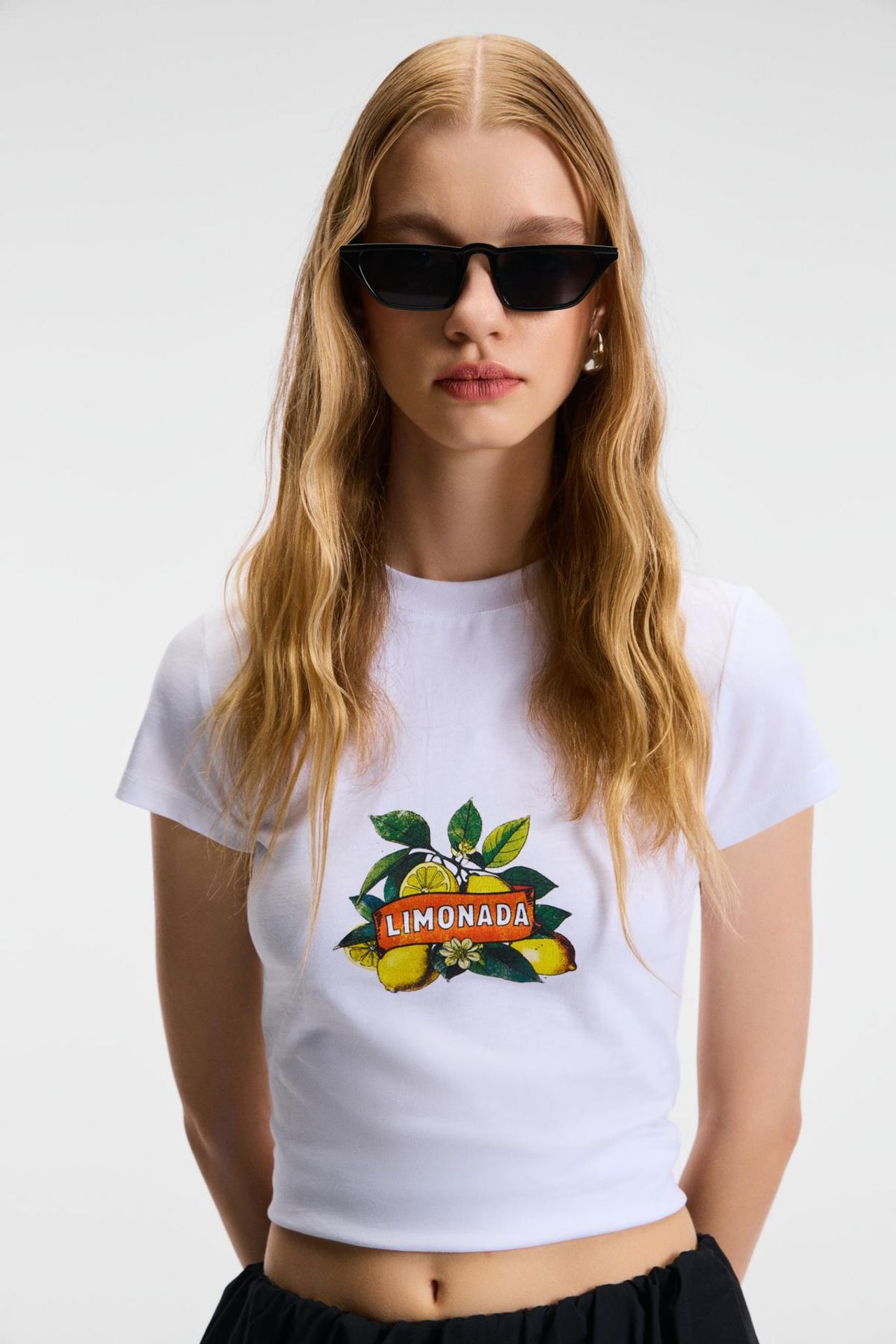 GRIMELANGE Printed Crop Crew Neck T-Shirt 3