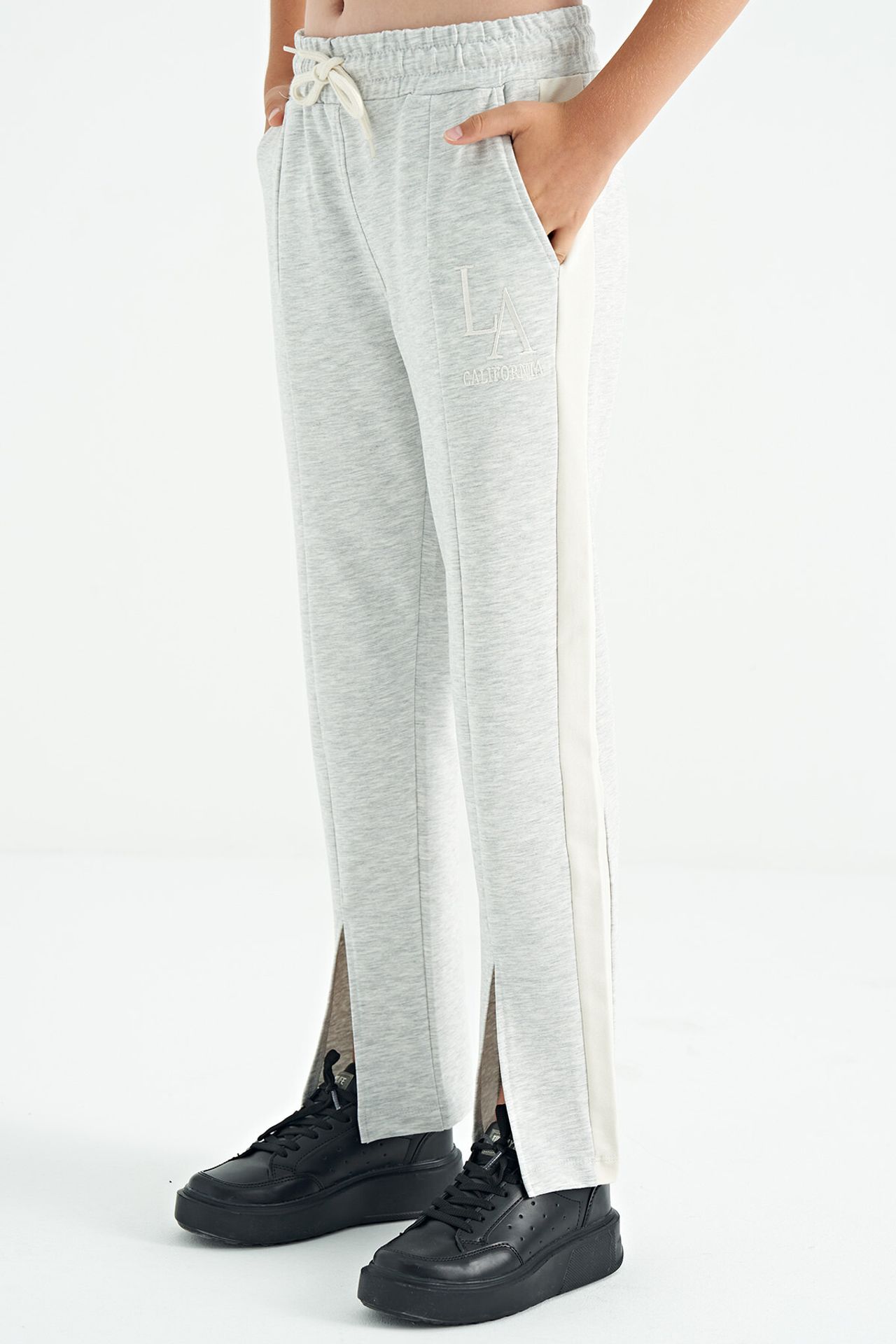 TOMMY Youth Unisex Cotton Blend Pants 2