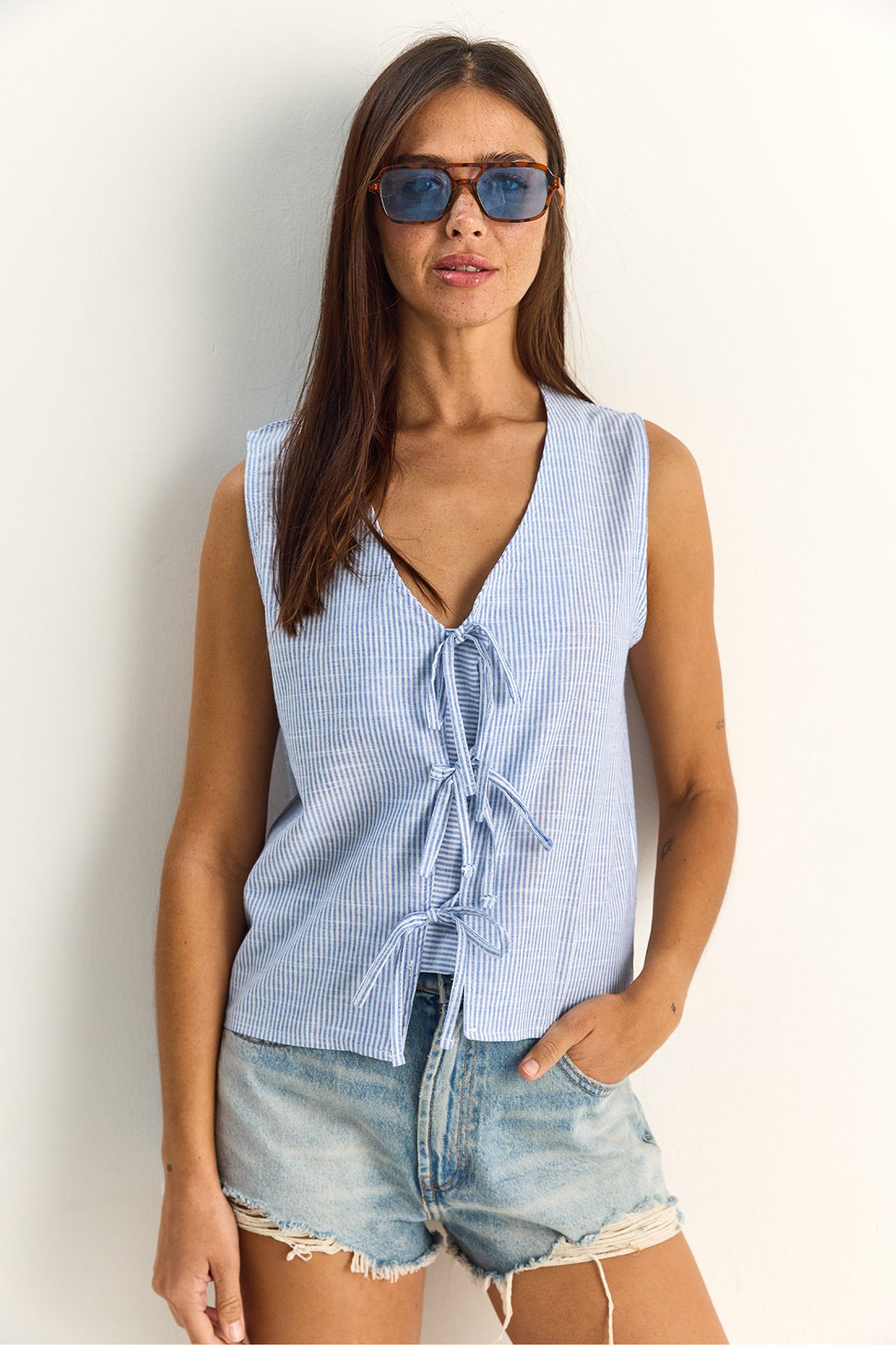LUCCI Striped V-Neck Blouse with Tie Detail 2