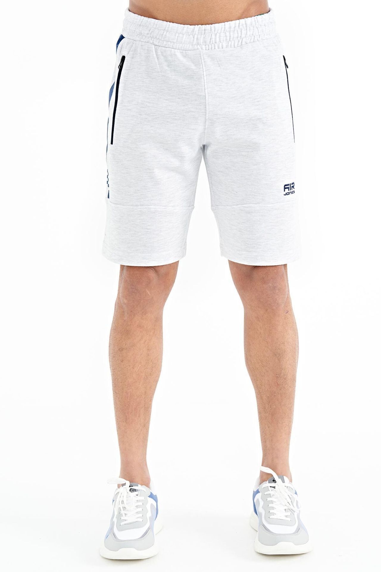 TOMMY Men's Solid Knit Sweat Shorts 3