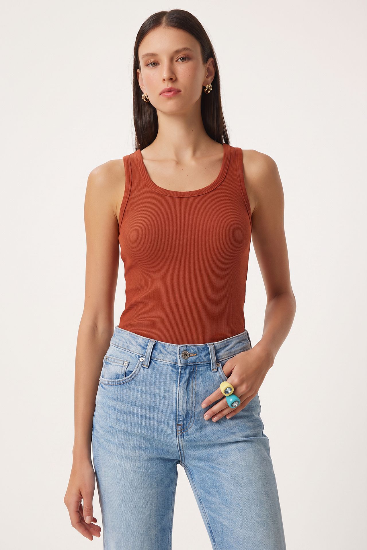 ISTANBUL Fitted U Collar Knitted 2- Pack Tank Top 2