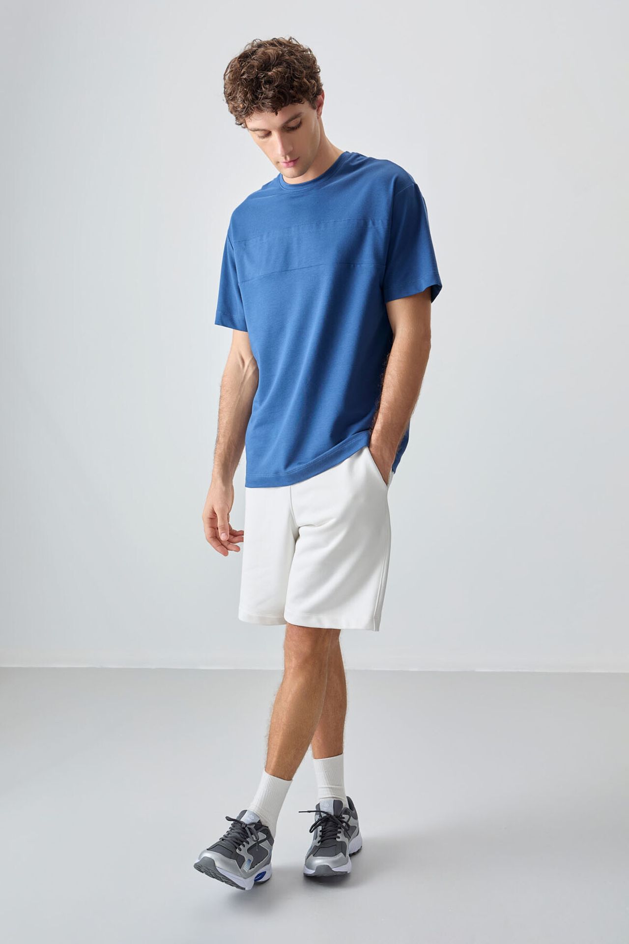 TOMMY Oversized Crew Neck T-Shirt 1