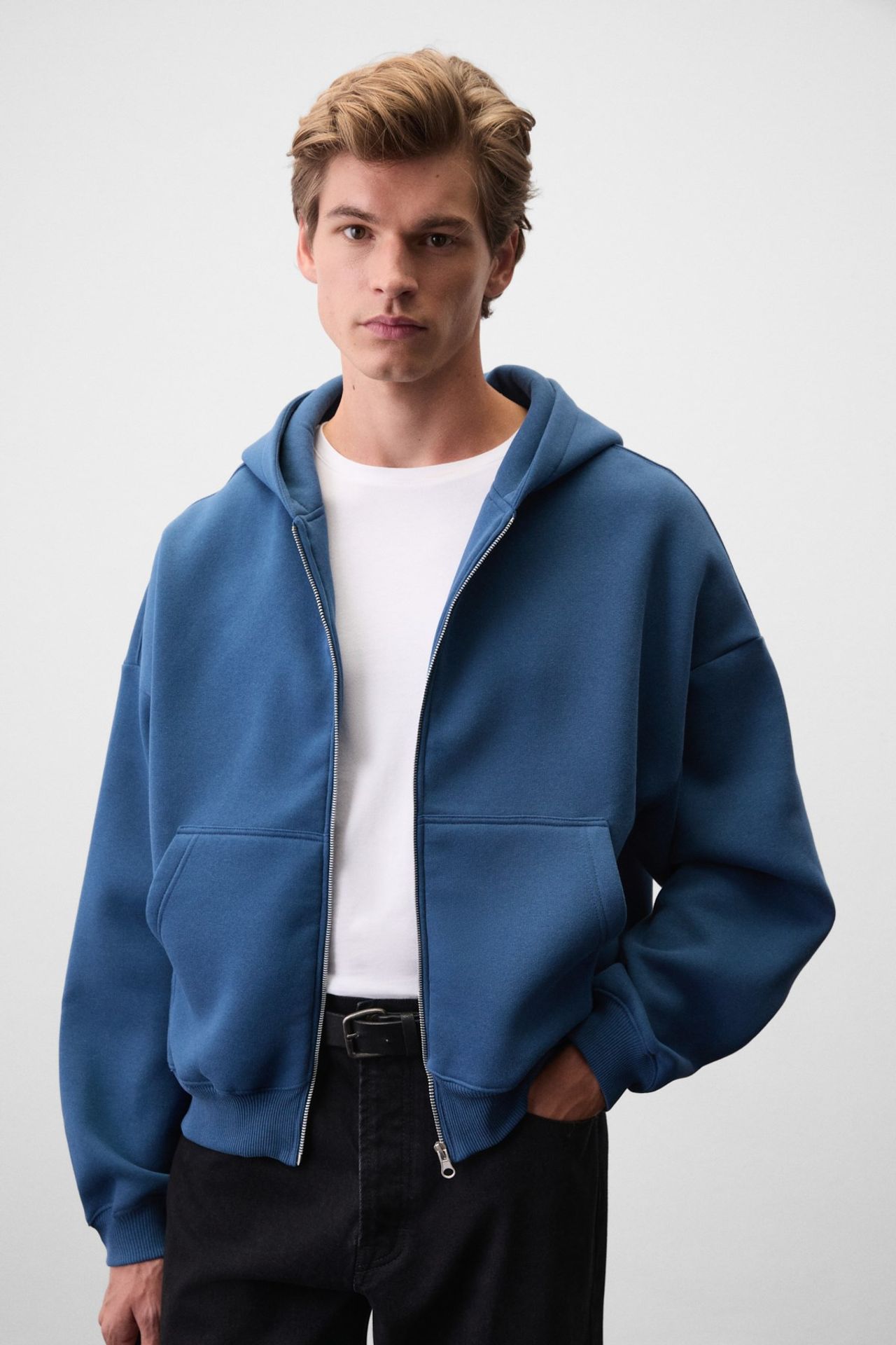 GRIMELANGE Relaxed Fit Plain Sweatshirt 2