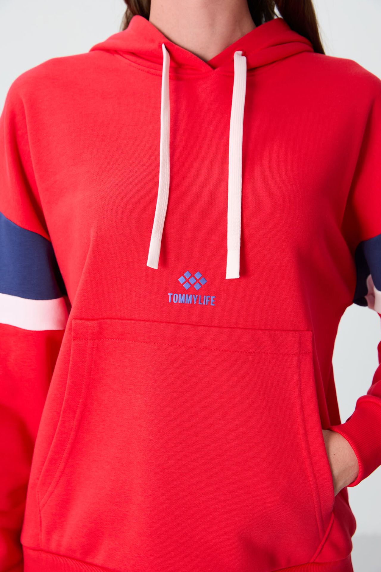 TOMMY Oversized Color-block Hooded Sweatshirt 2