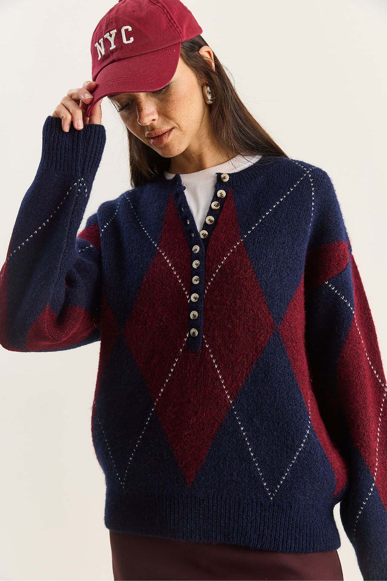 LUCCI Knit Crew Neck Sweater with Button Closure 6