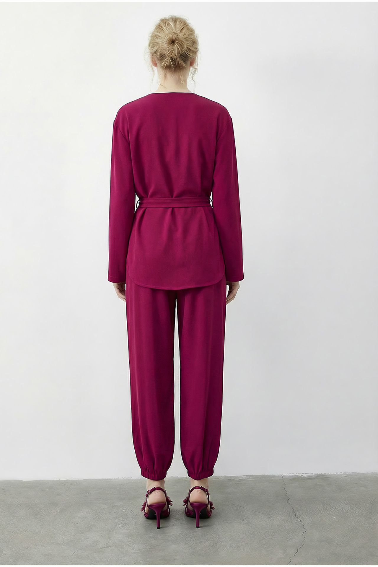 LUCCI Belt Detailed Blouse and Jogger Pants Two Pieces Set 6