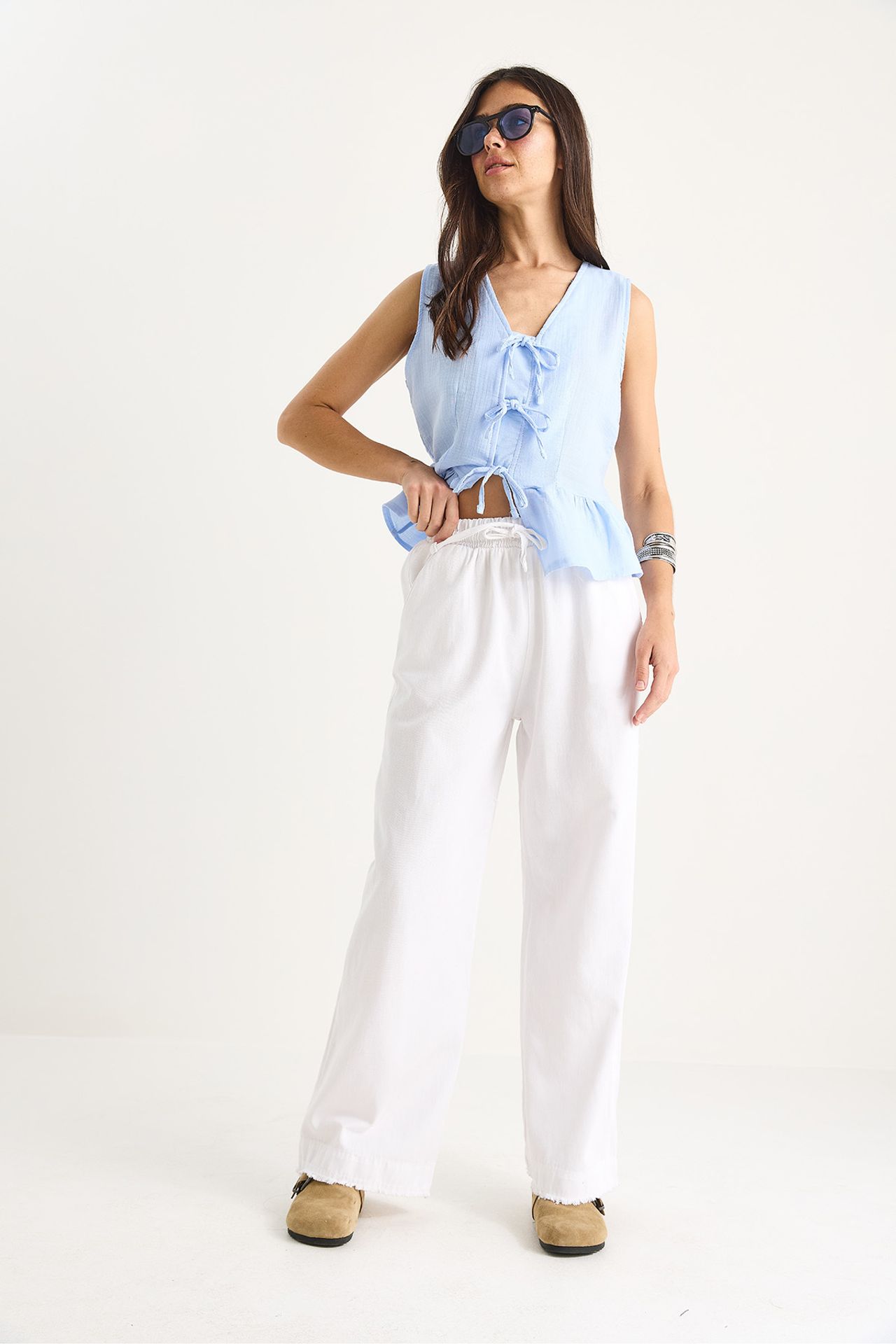 LUCCI Elastic Waist Straight Leg Pants 3