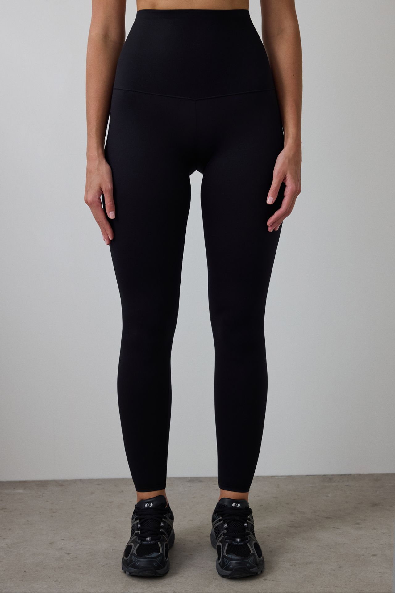 PENTI Extra High Waist Miracle Pop Up (Push Up) Leggings 2