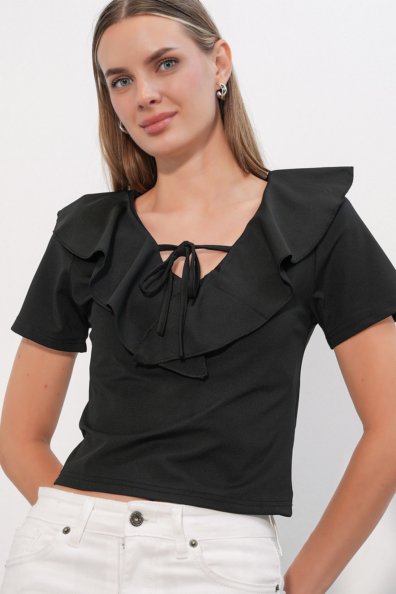 BDART Frilly Tie-Front Crop Top 3