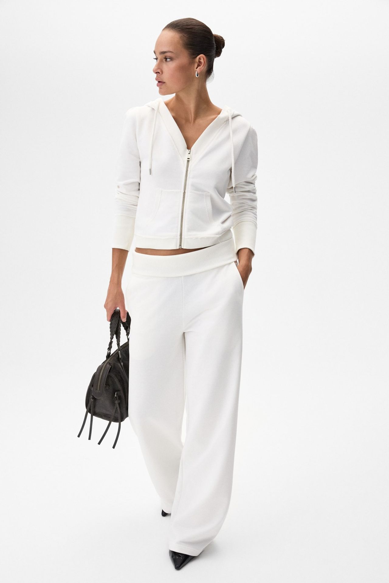 GRIMELANGE 2-Piece V-Neck Zipper Co-ord 5