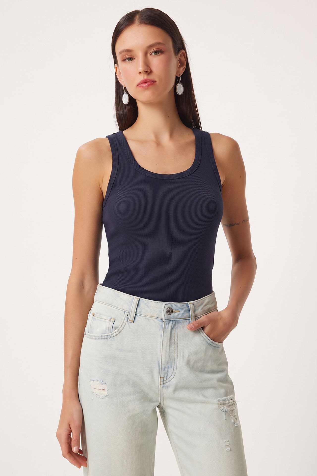 ISTANBUL Fitted U Collar Knitted 2- Pack Tank Top 2