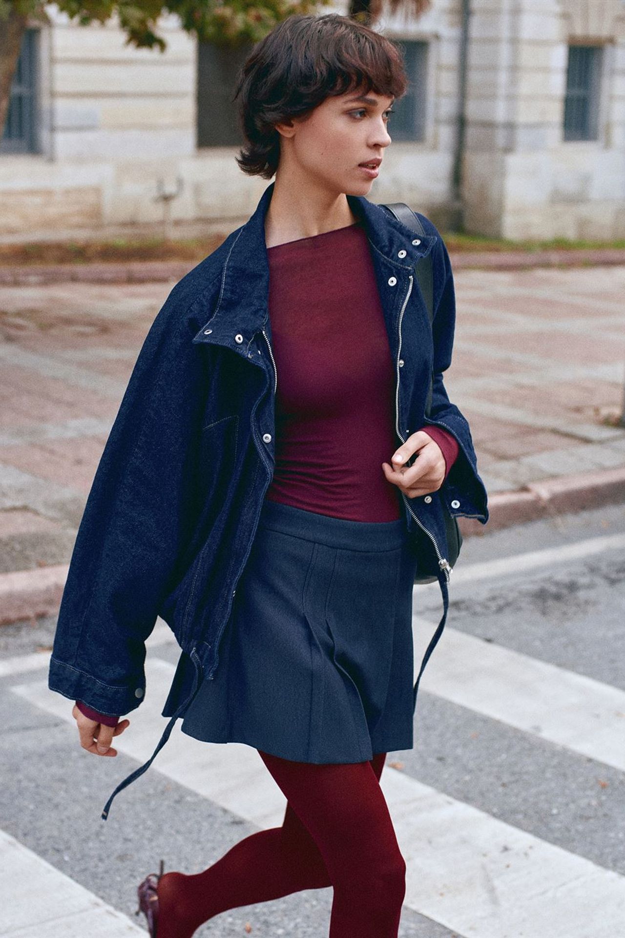 DILVIN High-Waist Mini Skater Skirt 2