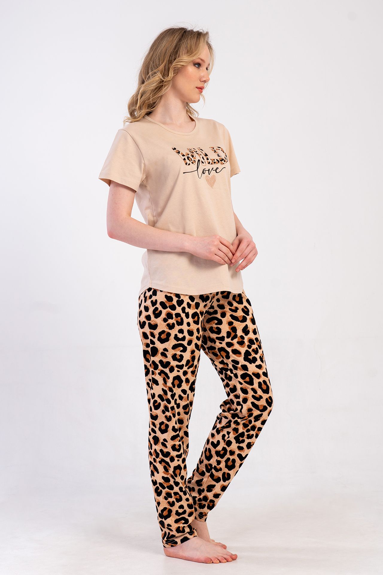 YAKE Leopar Desenli İki Parçalı Pijama Takımı 4