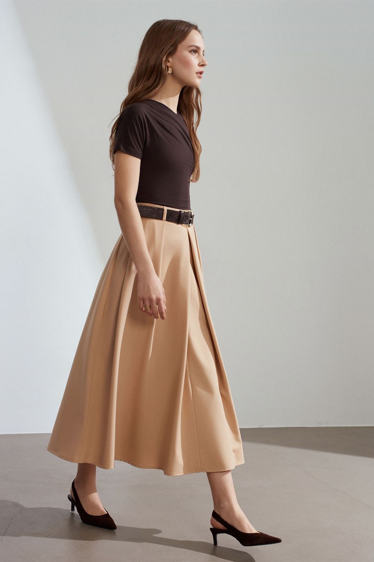 DILVIN High-Waist Midi Straight Crepe Skirt 4