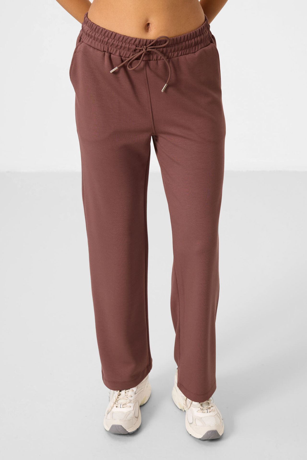 TOMMY Oversized Hooded Sweatshirt And Wide-Leg Pants Set 4