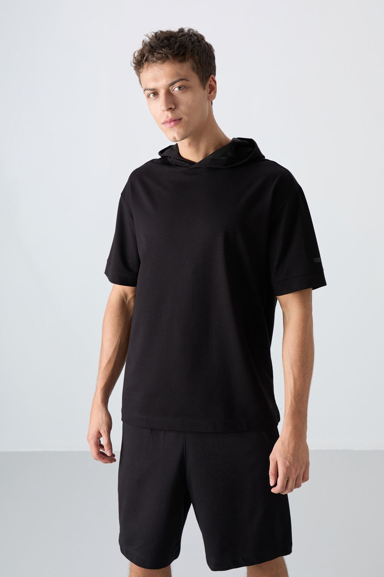 TOMMY Oversized Hooded Short-Sleeve T-Shirt 4