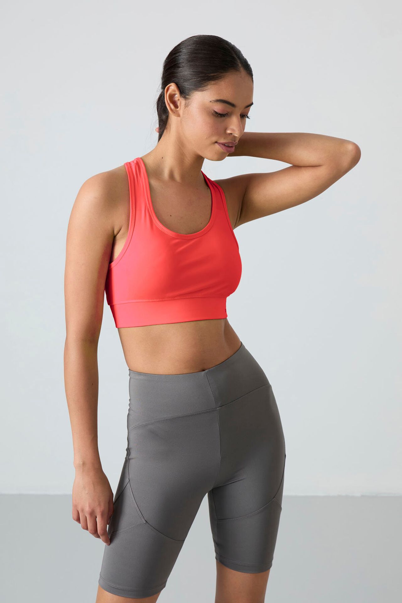 TOMMY Sleeveless Cropped Fitted Sports Top 5