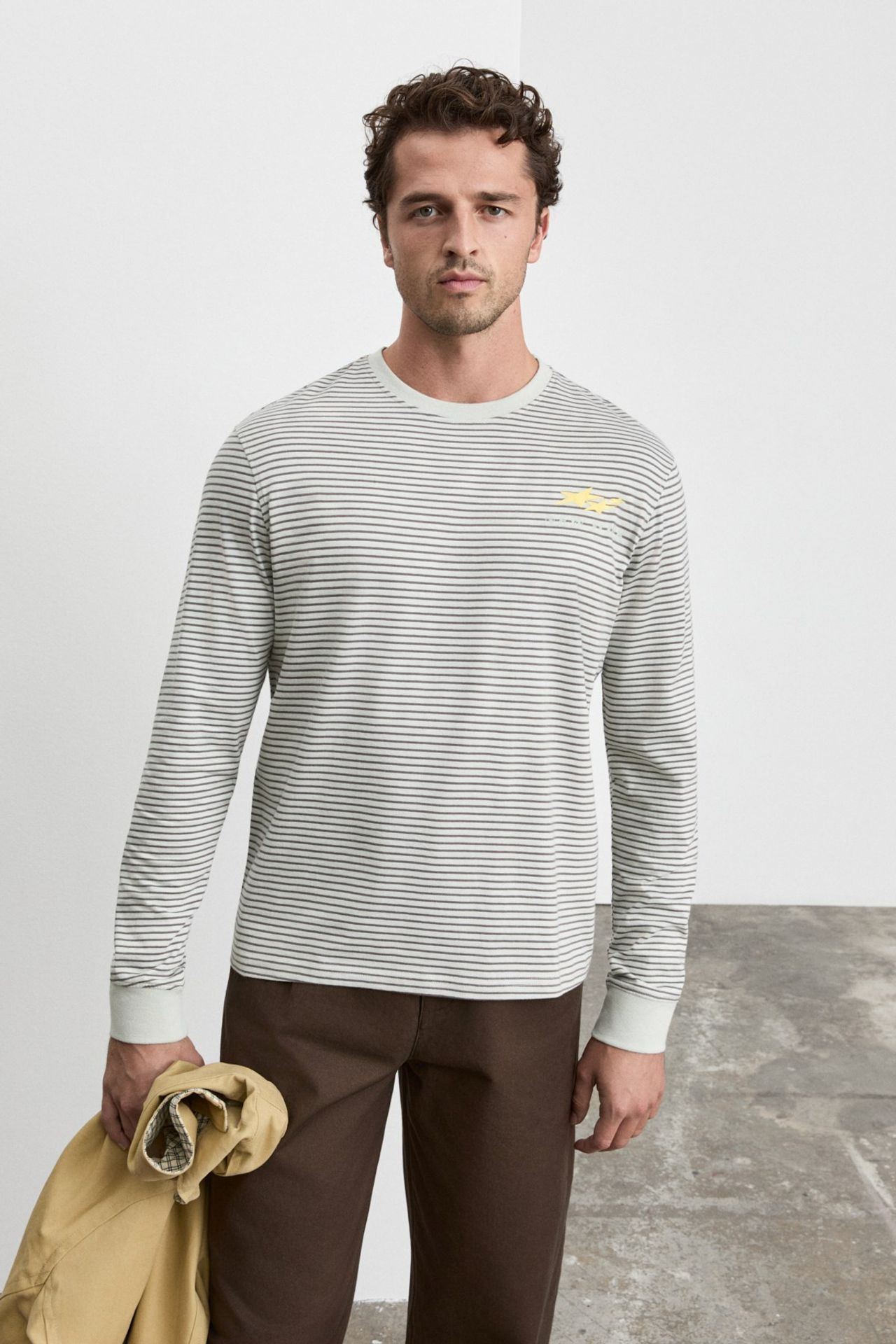 GRIMELANGE Short-Sleeve Crew Neck T-Shirt 2