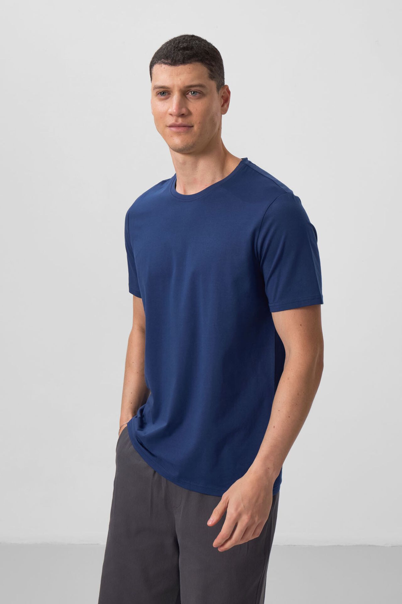 TOMMY Men's Cotton Elastane Crew Neck T-Shirt 5