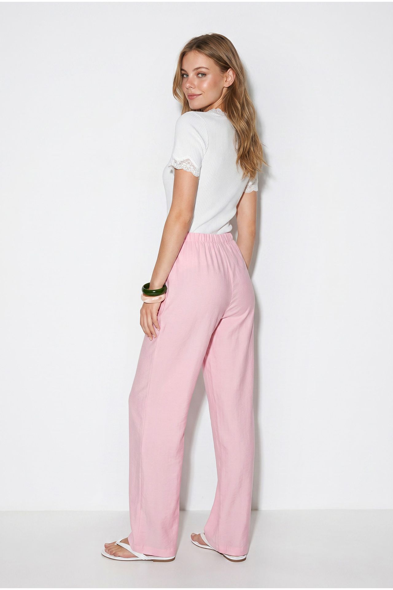 LUCCI Women’s Wide-Leg Crepe Trousers 4