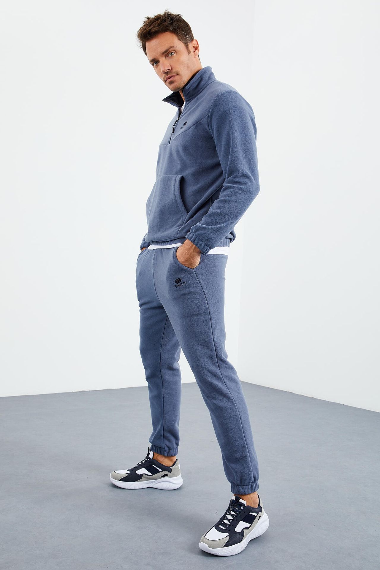 TOMMY Men's Two-piece Plush Tracksuit 2