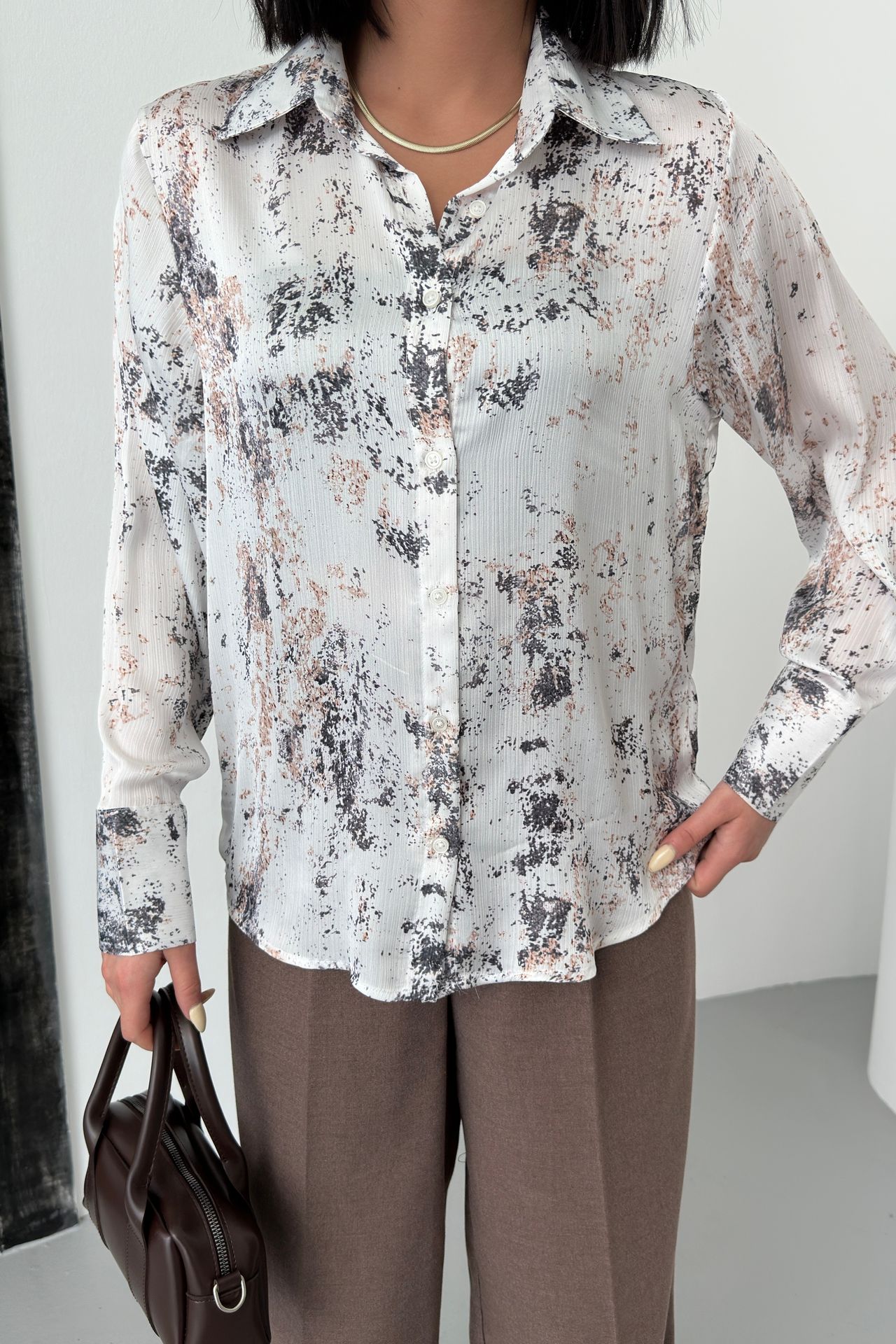 MY FASHION Printed Crepe Buttoned Shirt 4