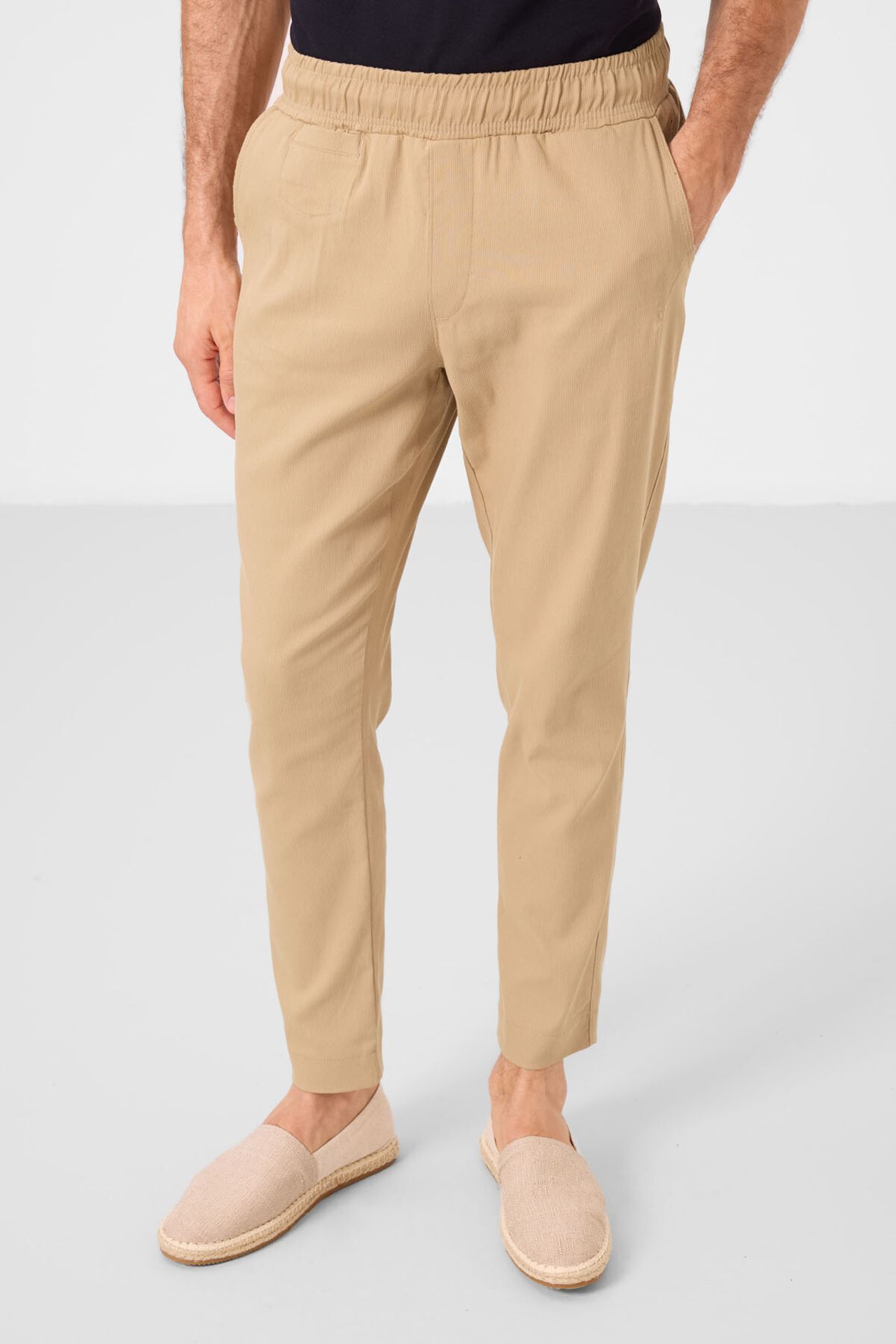 TOMMY Men's Straight-Leg Gabardine Chinos 2