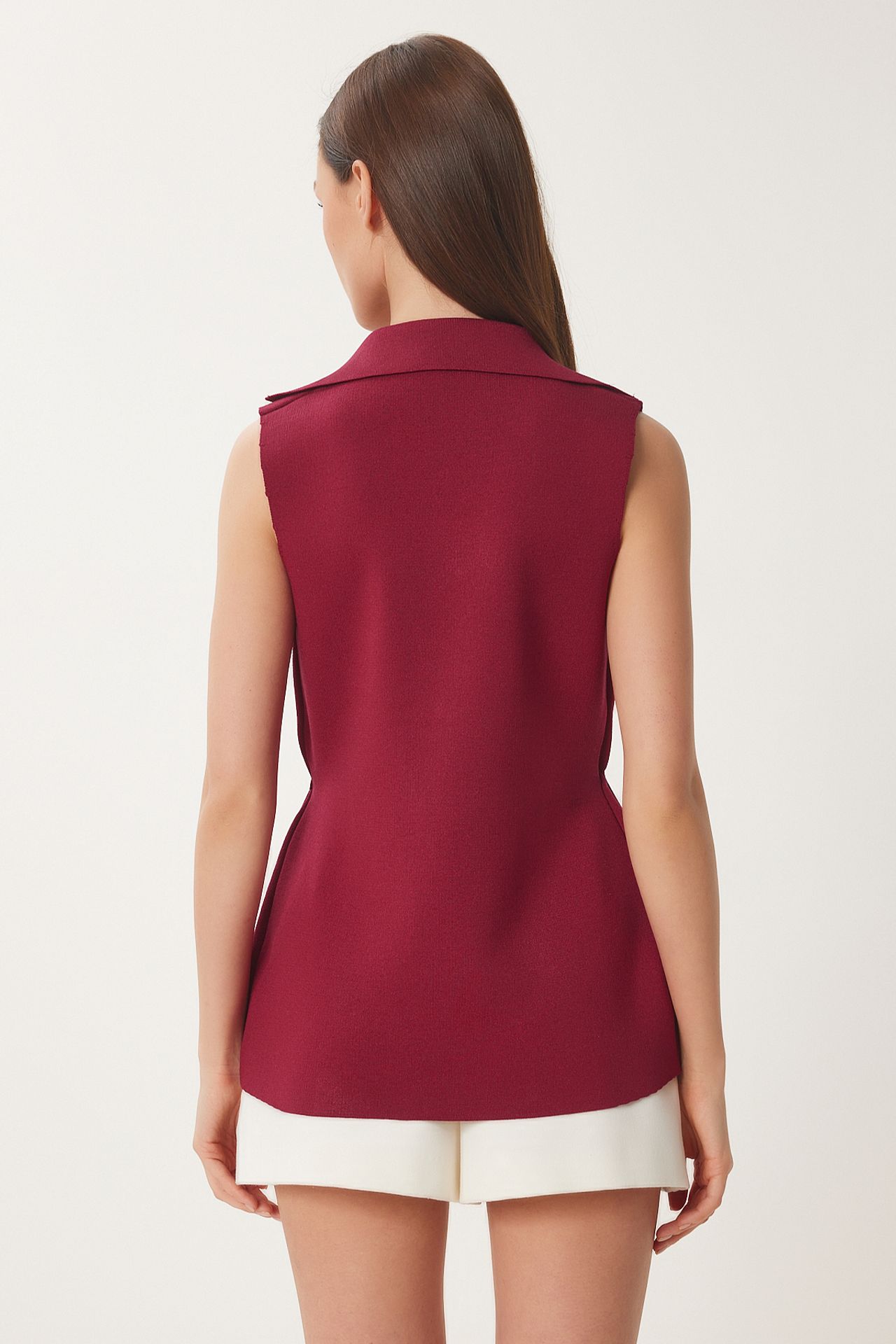 ISTANBUL Crepe Woven Sleeveless Waistcoat with Jacket Collar 5