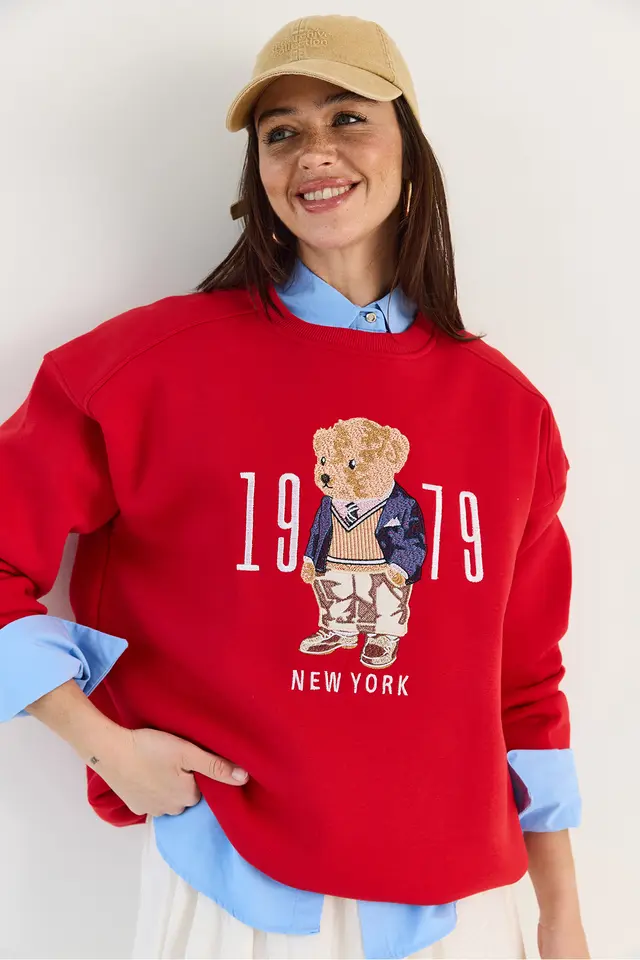 LUCCI Relaxed Fit Printed Crew Neck Sweatshirt