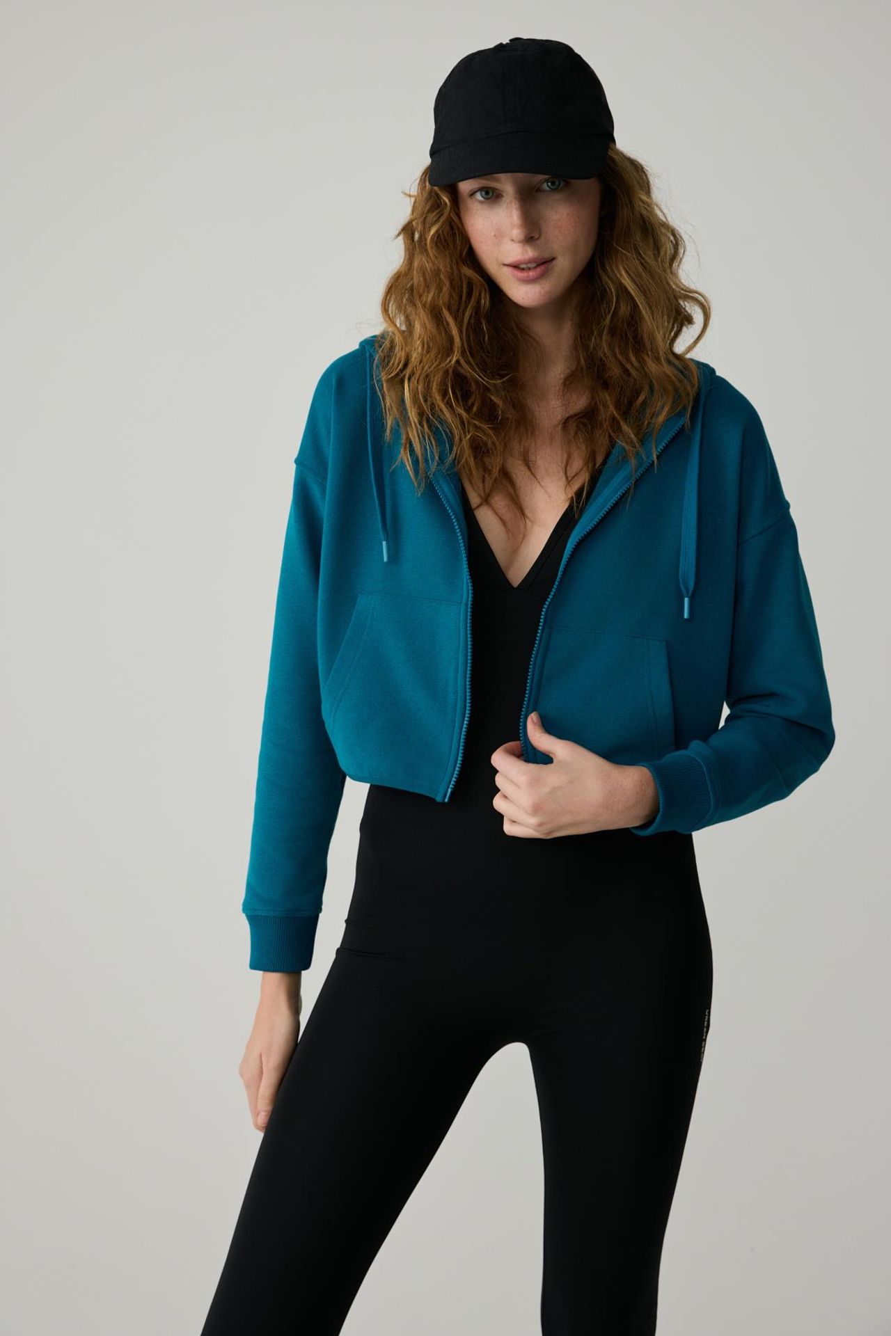 GRIMELANGE Hooded Crop Zipper Sweatshirt 4