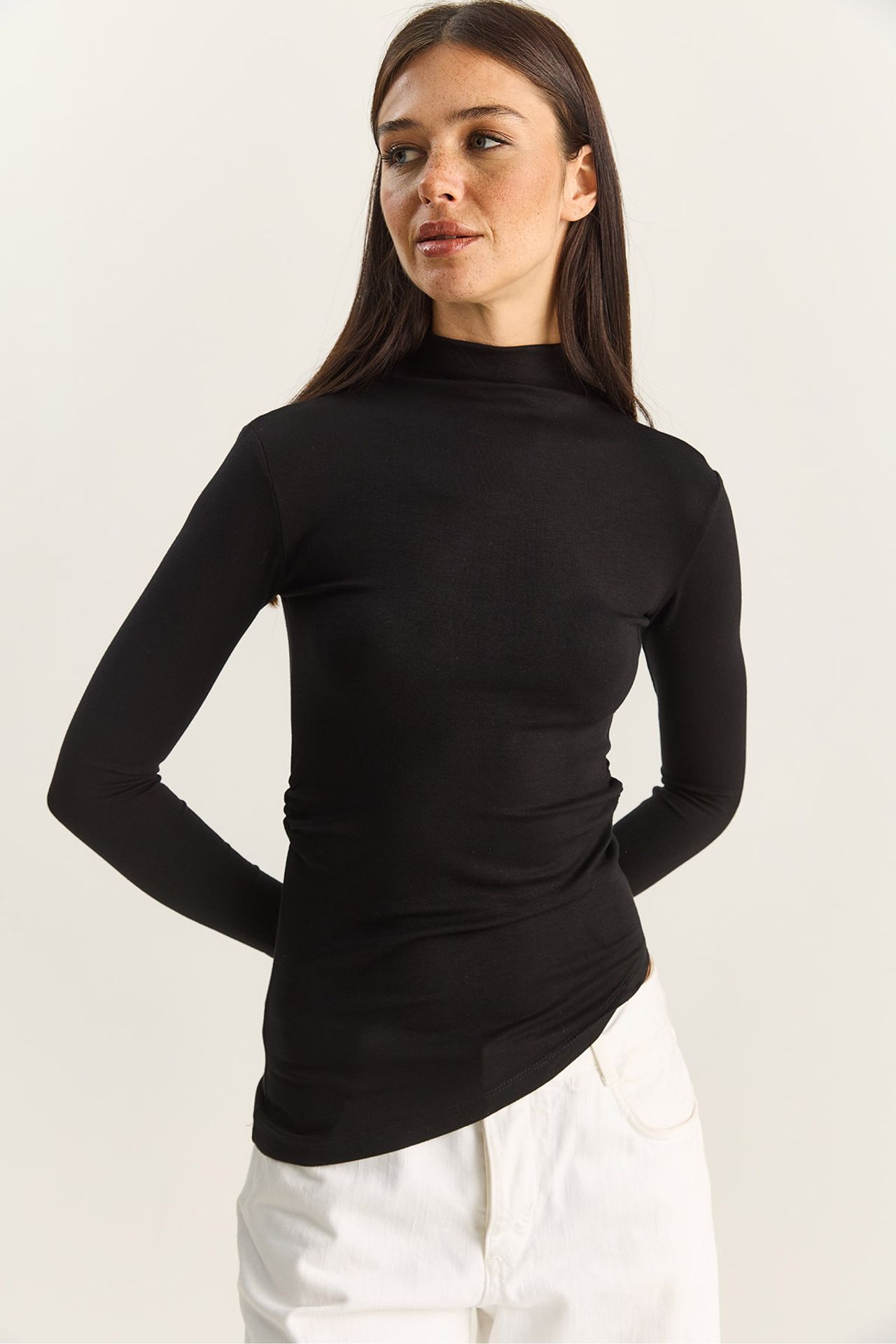 LUCCI Fitted Turtleneck Long Sleeve Blouse with Ruffle Detail 3
