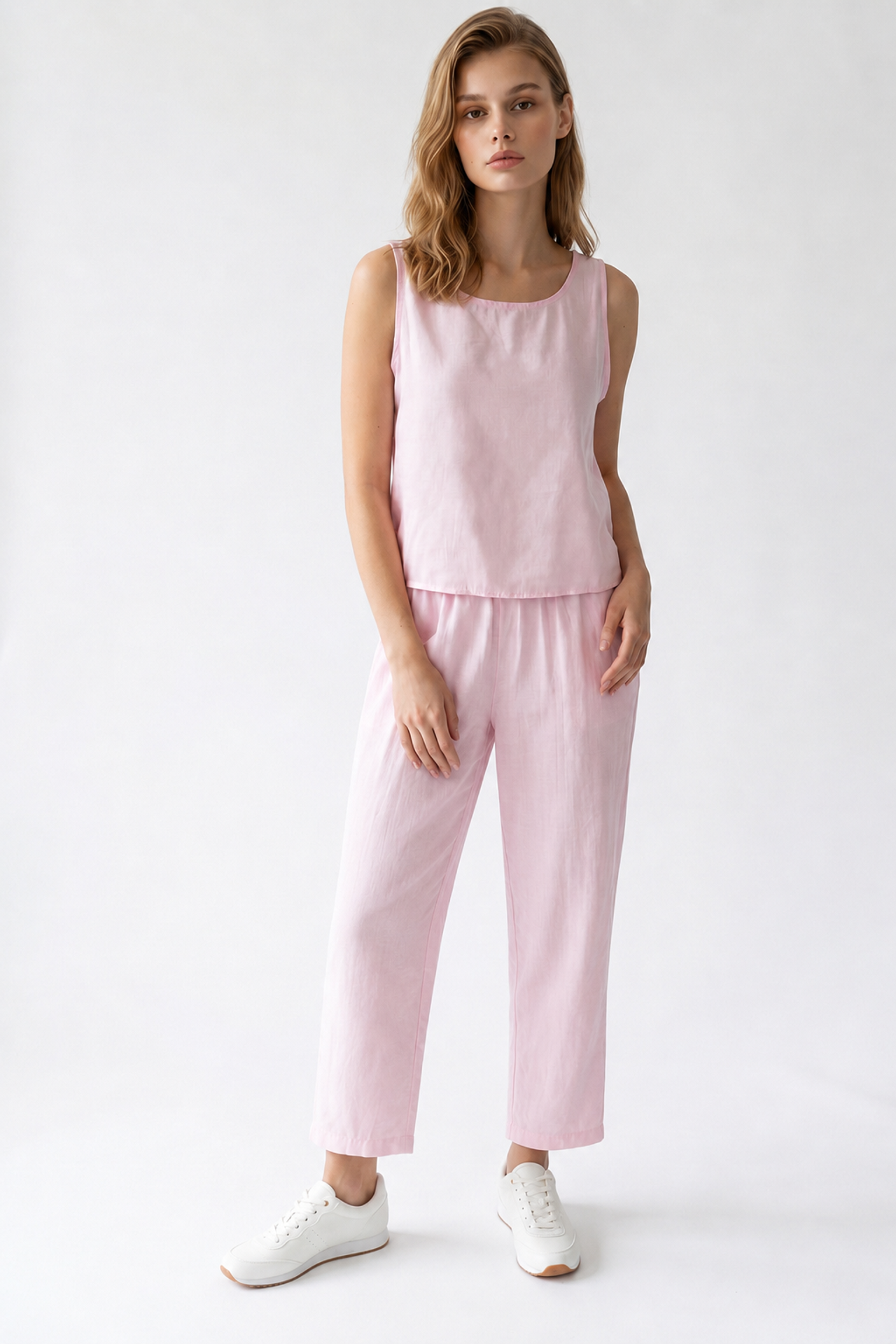 MIXRAY Sleeveless Crepe Jumpsuit