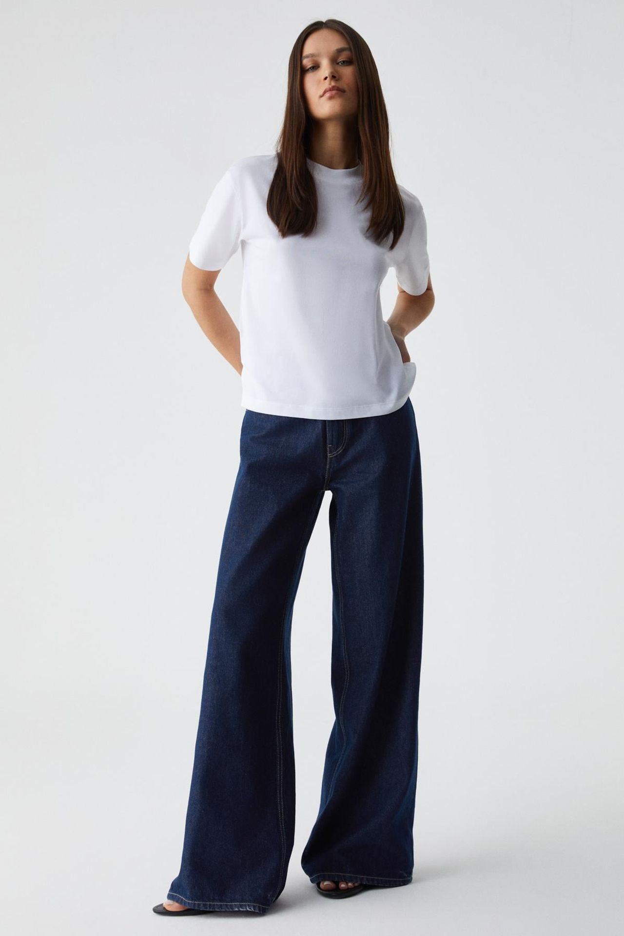 GRIMELANGE Oversized Crew Neck T-Shirt 2