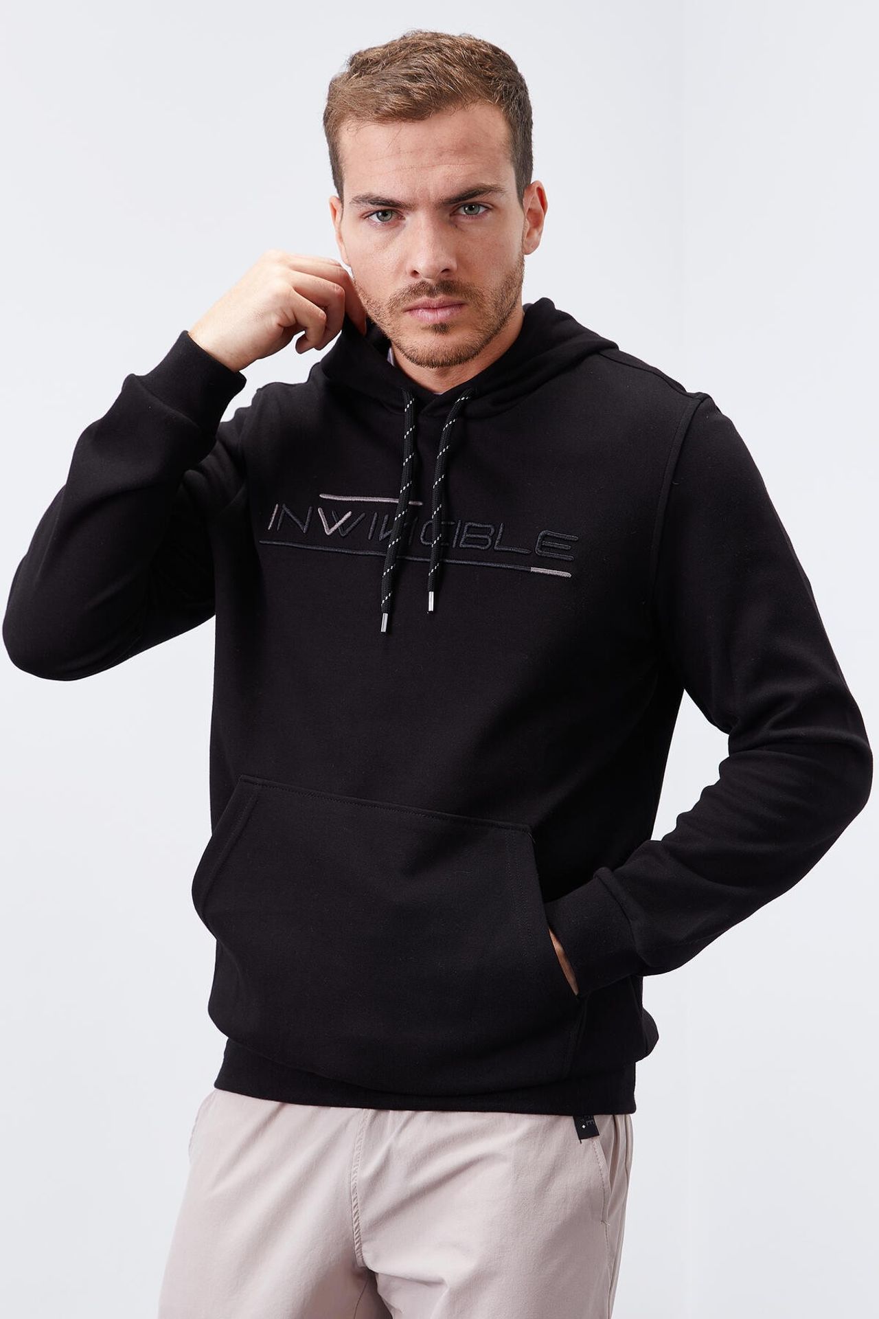 TOMMY Men's Printed Hooded Sweatshirt With Pocket 5