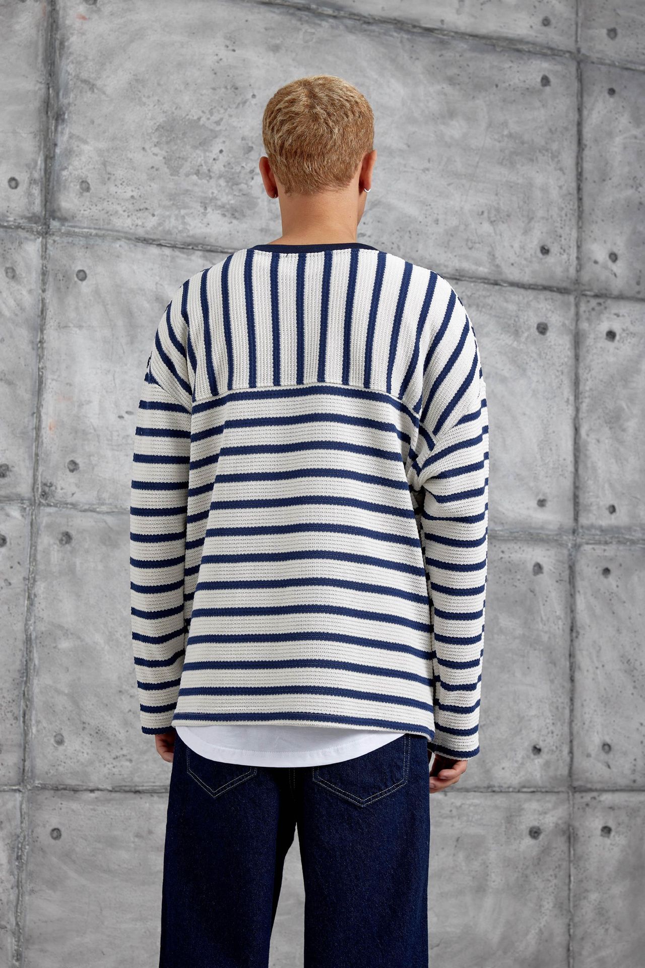 NOMARC Regular Fit Bisiklet Yaka Sweatshirt 4