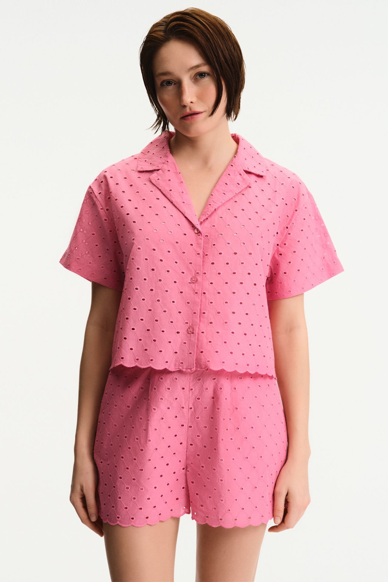 PENTI Oriana Lace-Pattern Short Sleeve Shirt 4