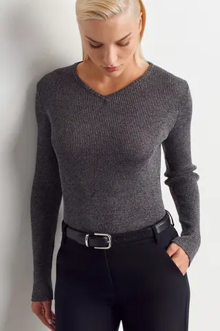 Gri