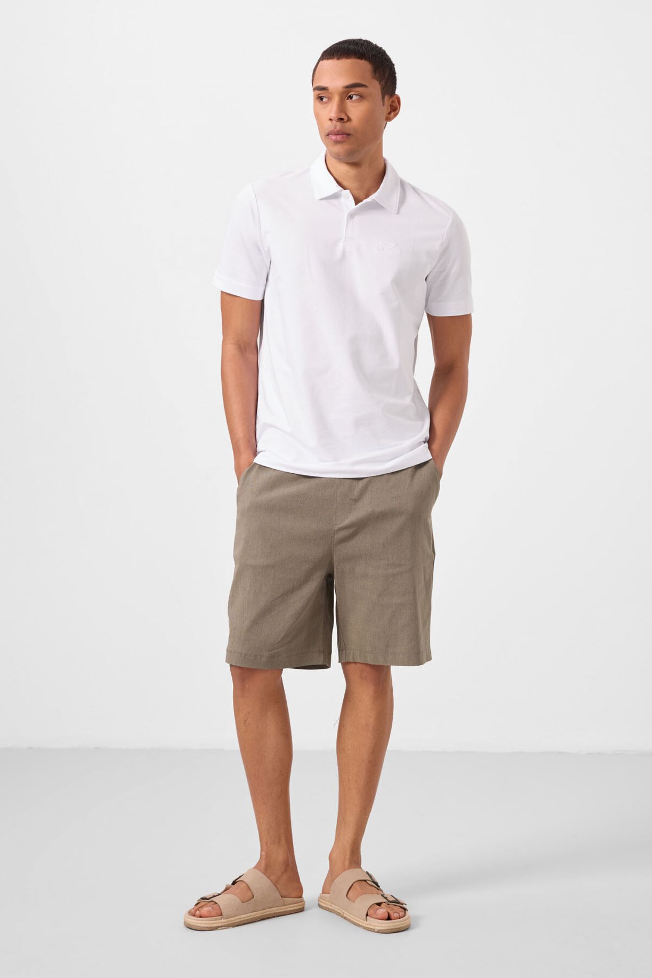 TOMMY Men's Chino Shorts 1