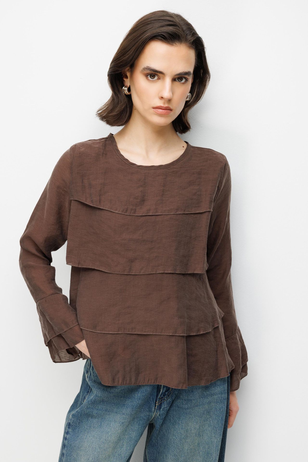 MIXRAY Women's Relaxed Crew Neck Blouse 1