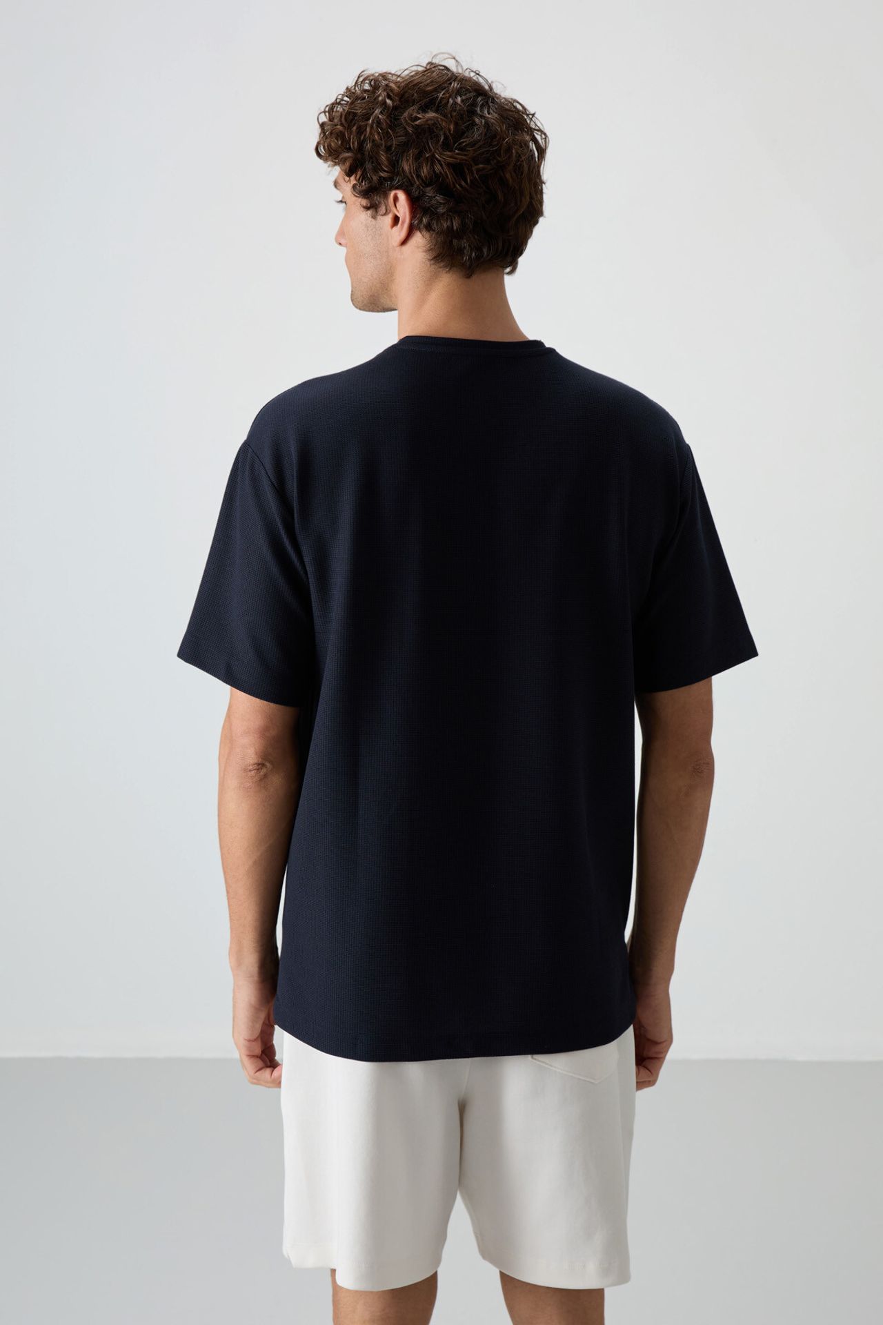TOMMY Oversized Jersey T-Shirt With Pocket 6