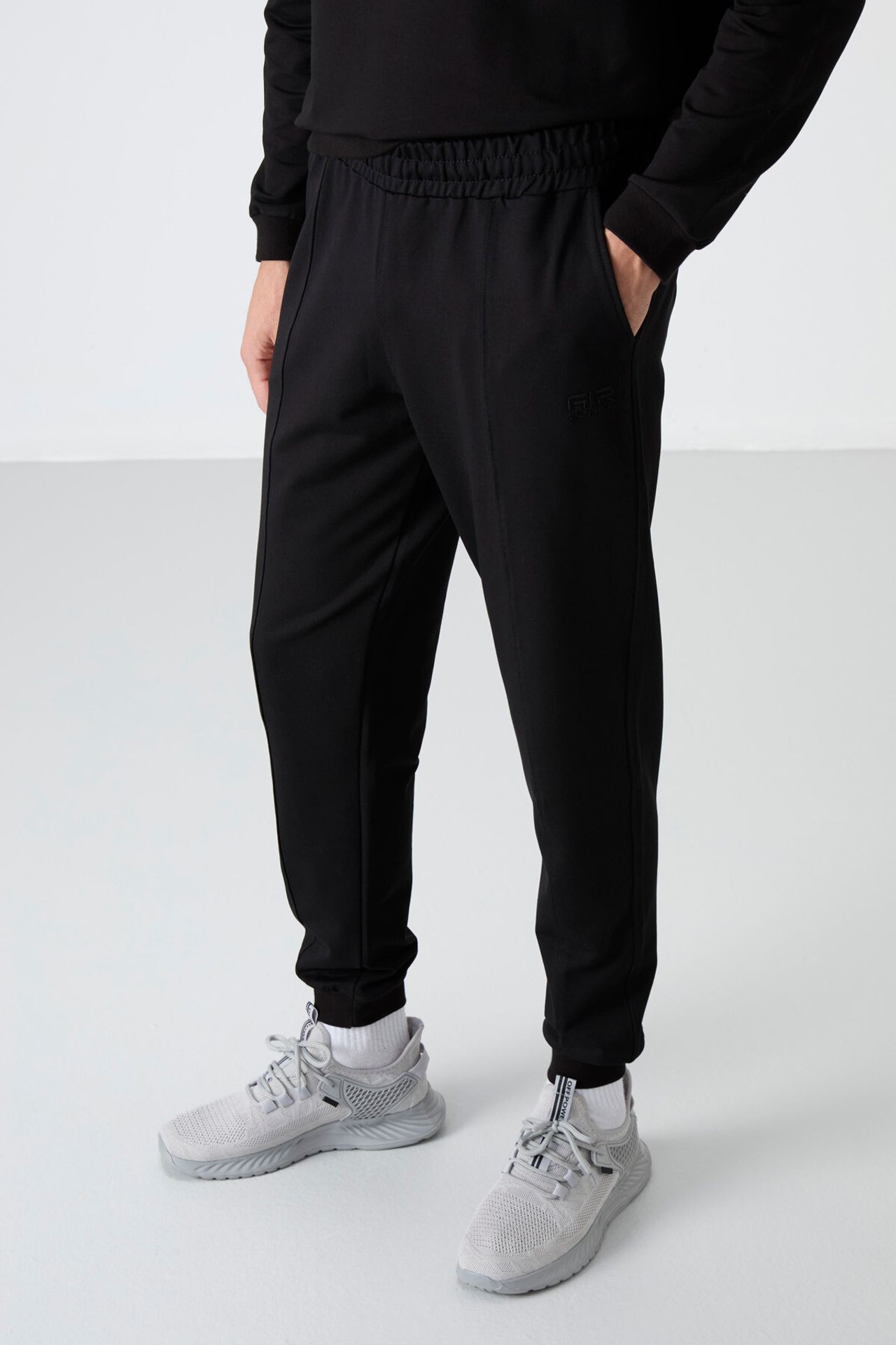 TOMMY Men's Fleece Sweatshirt And Pants Set 5