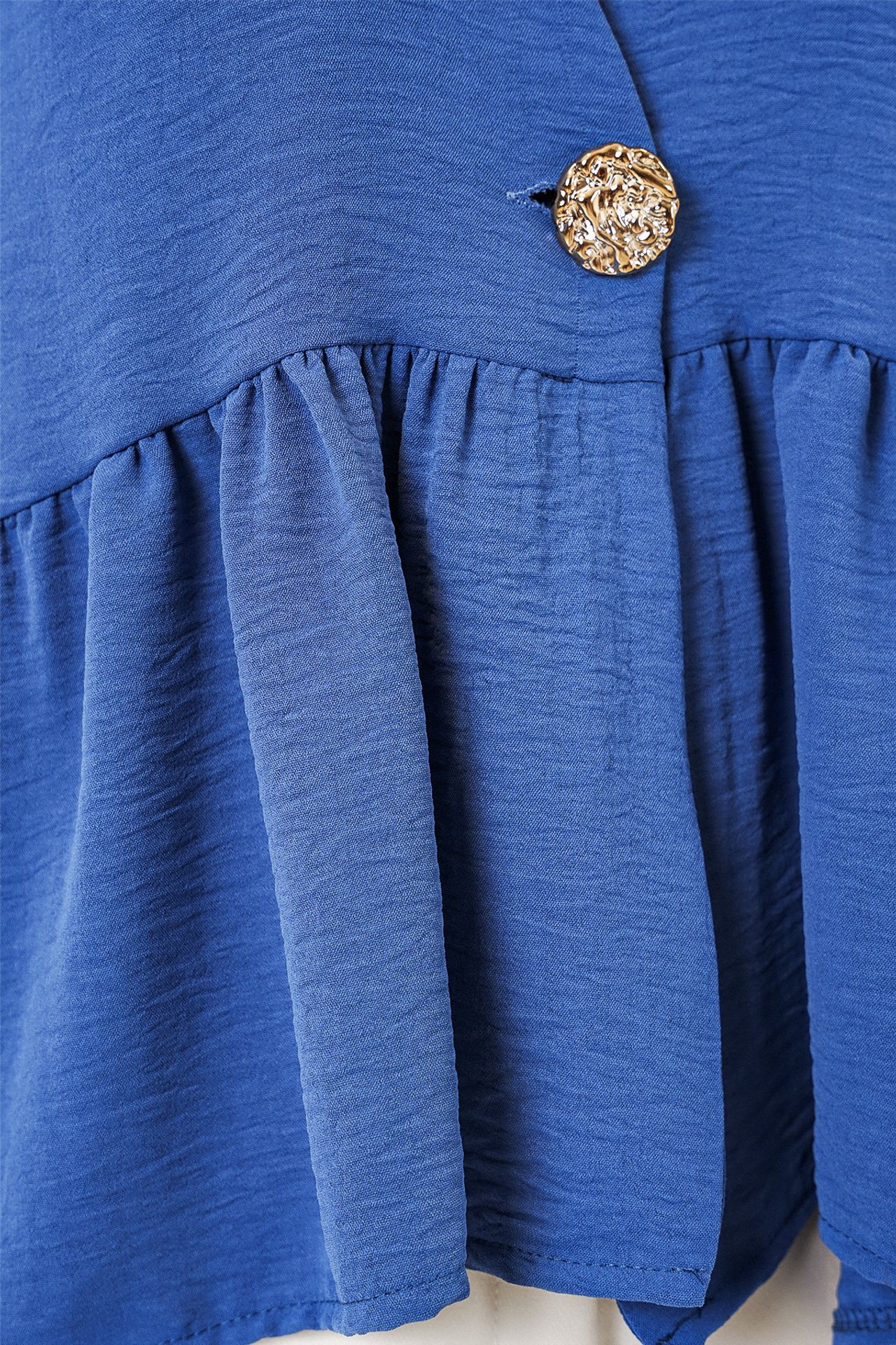 BDART V-Neck Buttoned Sleeveless Blouse 5
