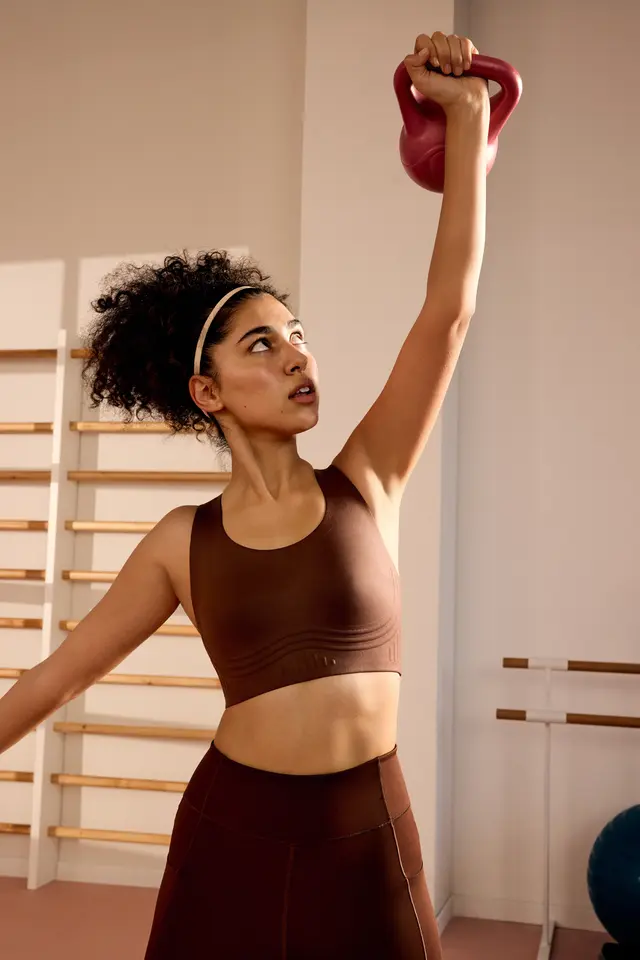 PENTI Flexline Fixed Padded Sports Bra