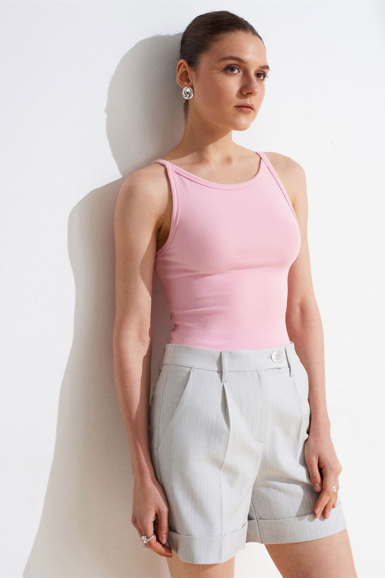 DILVIN Ribbed Halterneck Sleeveless Blouse 3