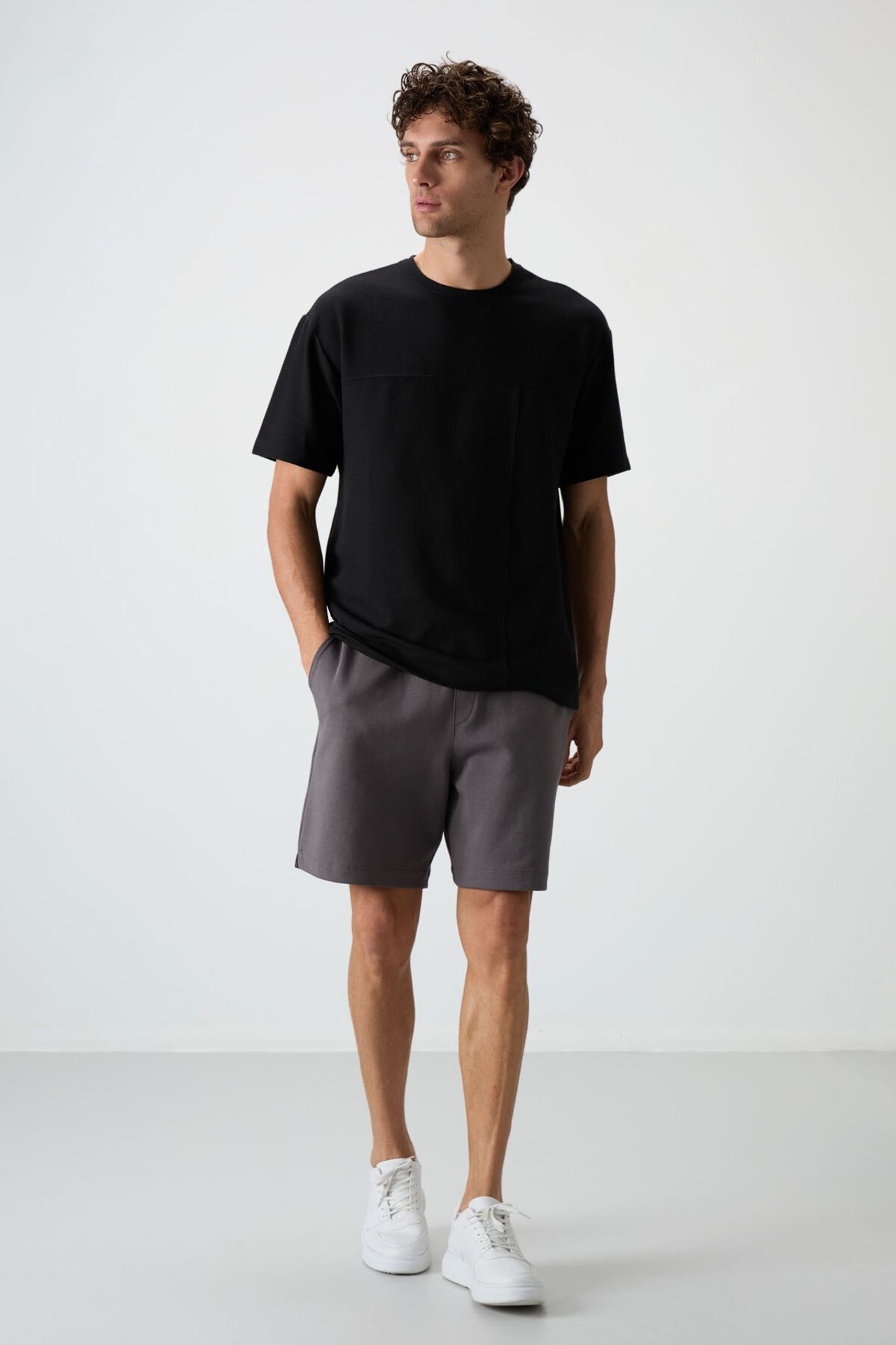 TOMMY Oversized Jersey T-Shirt With Pocket 3