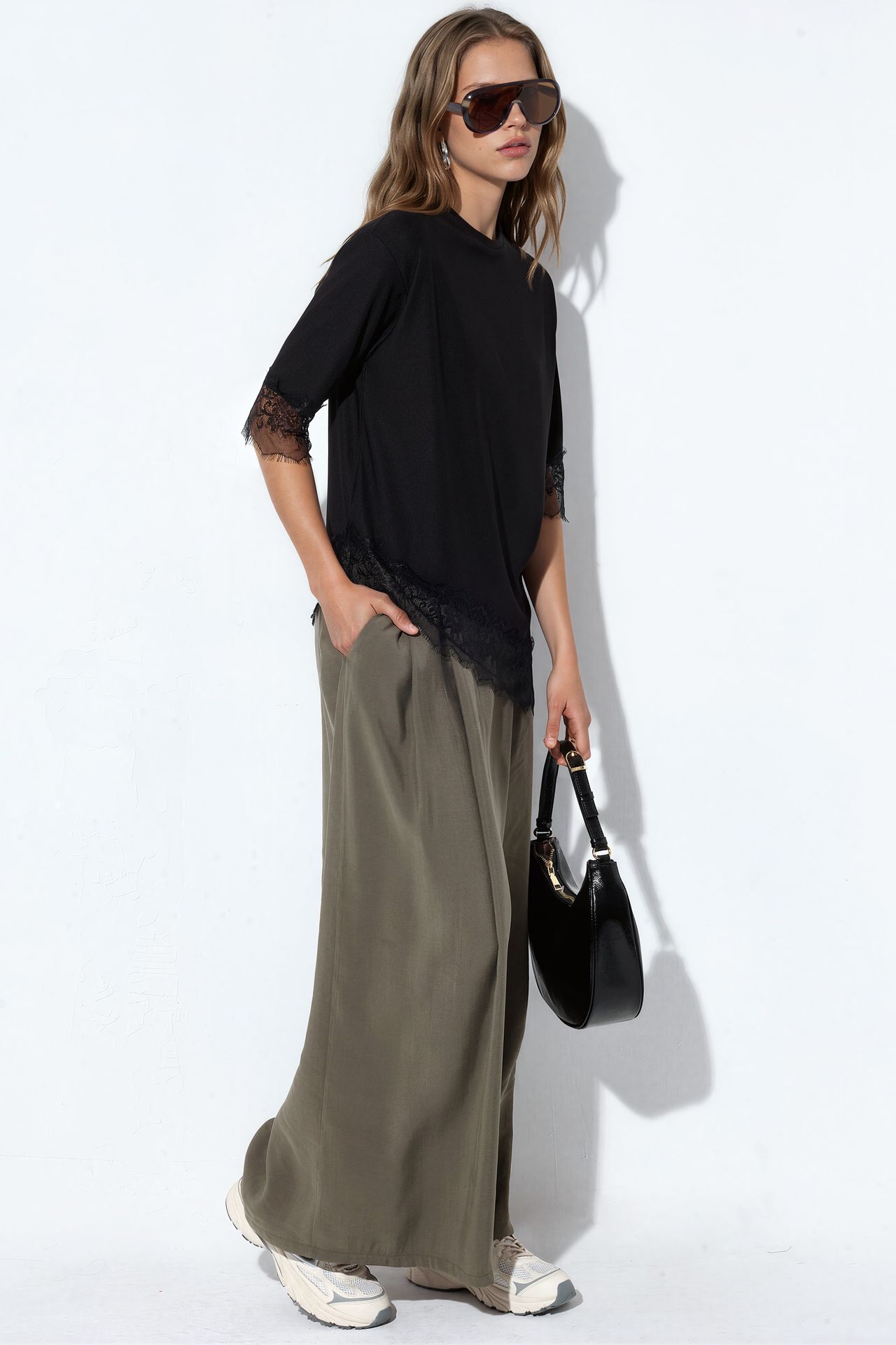 BDART Oversized Lace Knit Blouse 2
