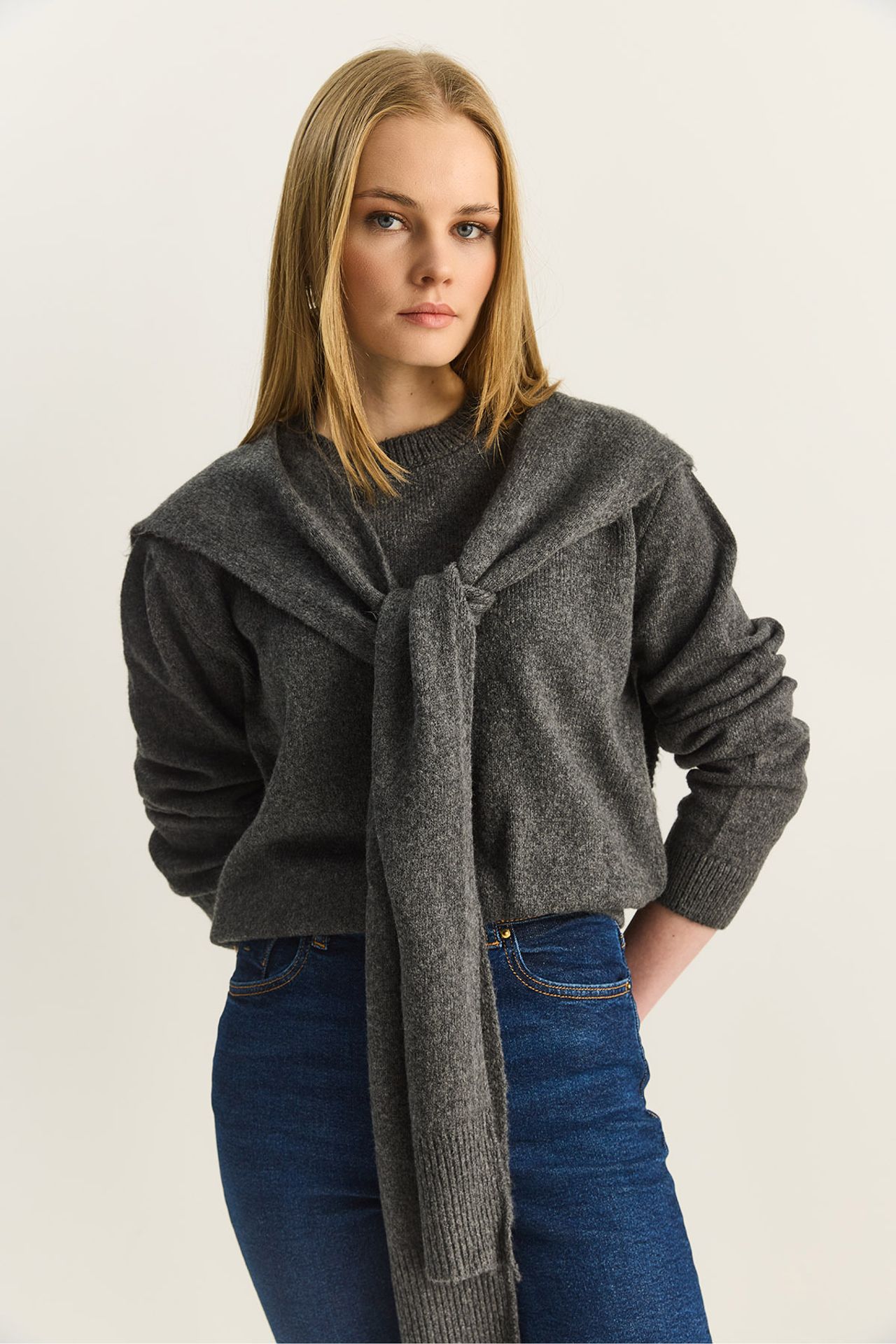 LUCCI Regular Fit Crew Neck Ribbed Sweater 4