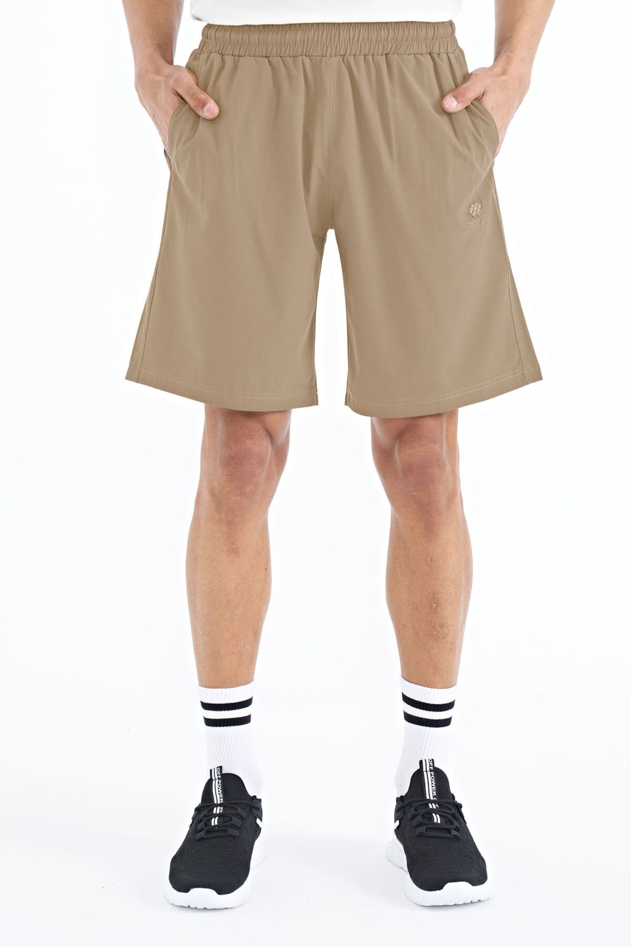 TOMMY Men's Regular-fit Wide-leg Shorts 2