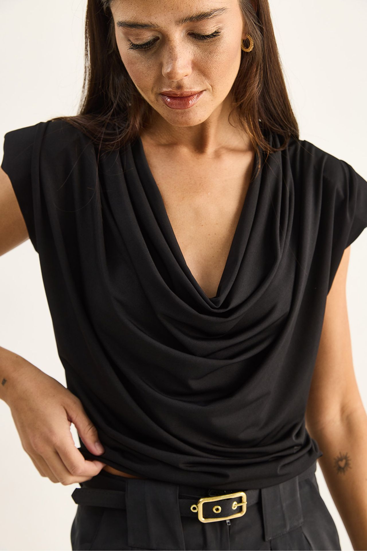 LUCCI Sleeveless Cowl Neck Blouse 6